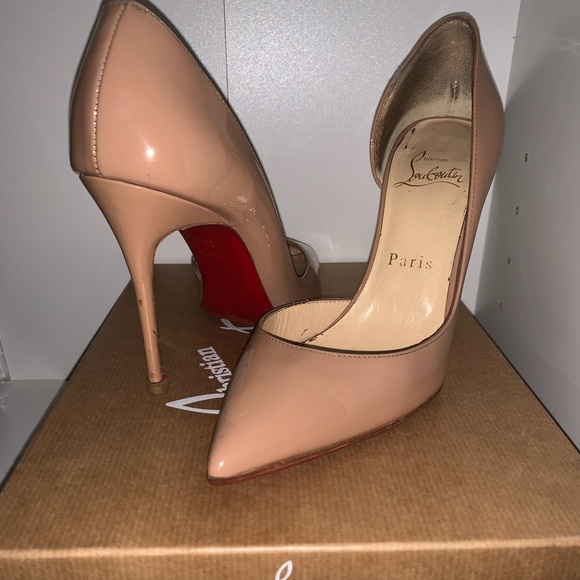 Christian Louboutin Shoes - Nude Patent Christian Louboutin Pumps Christian Louboutin Shoes - Nude Patent Christian Louboutin Pumps